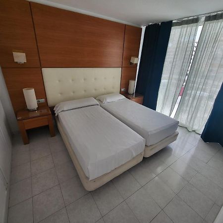Cozy Apartment Near The Beach Playa de las Americas  Exterior foto