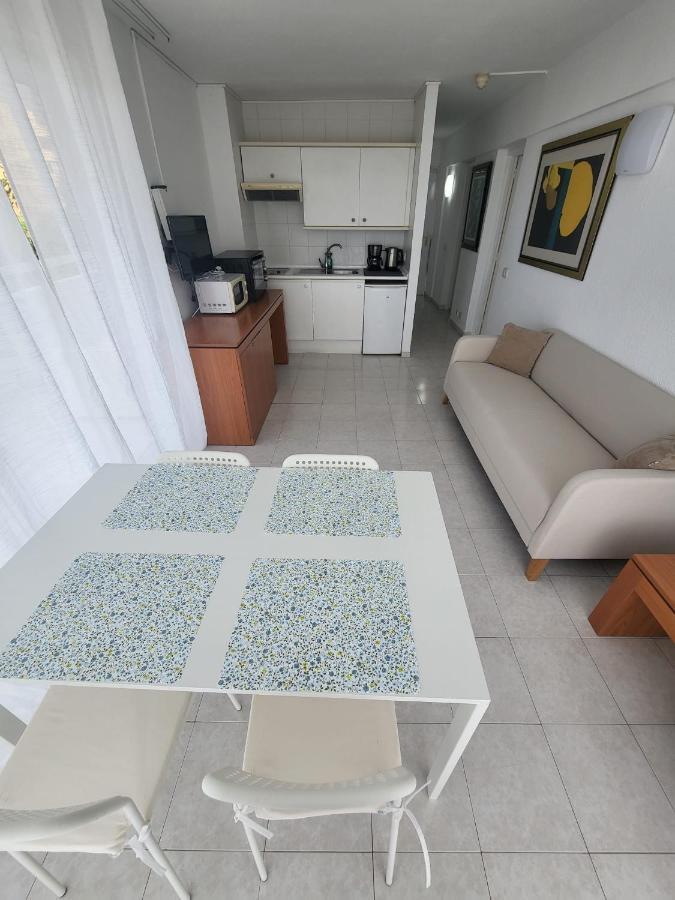 Cozy Apartment Near The Beach Playa de las Americas  Exterior foto